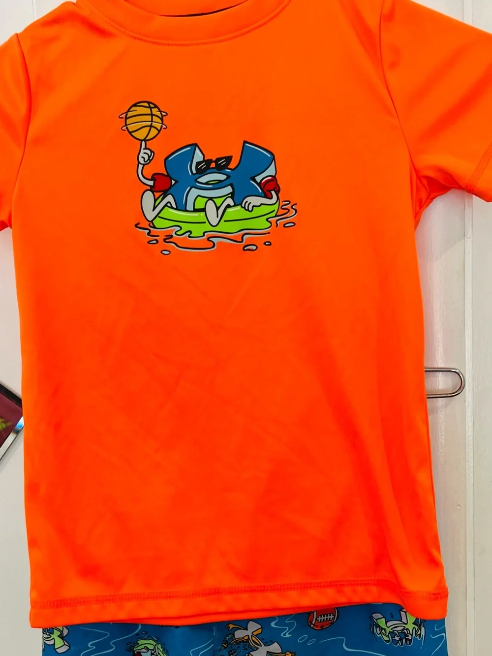 Under Armour Orange boys Short-Sleeve Top With Blue Shorts swimwear Set size 6